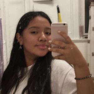 Meet your Posher, Yaritza